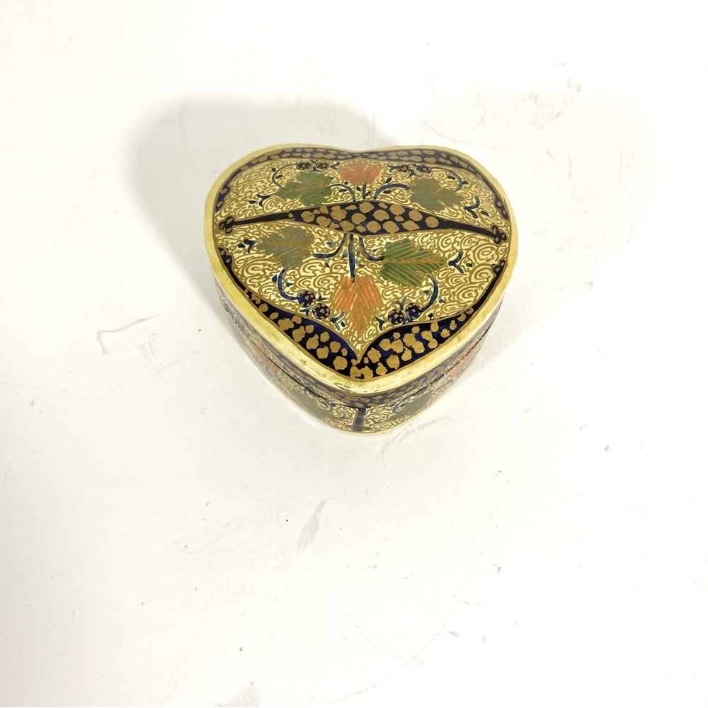 Small Kashmir Heart Trinket Box Handmade in India, Papier Maché, Paper Mache